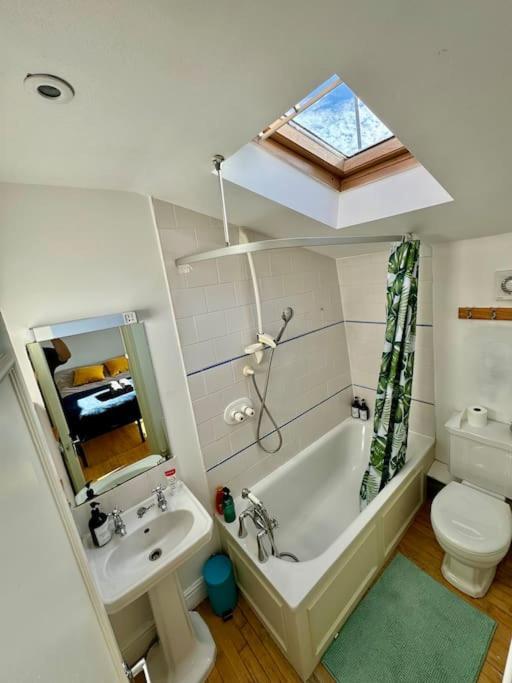 Victoria - 1 Bedroom Appartment 4 People London Luaran gambar